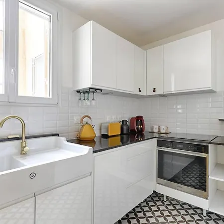 Apartament Sentier Gare Est Magnifique 2br Paryż